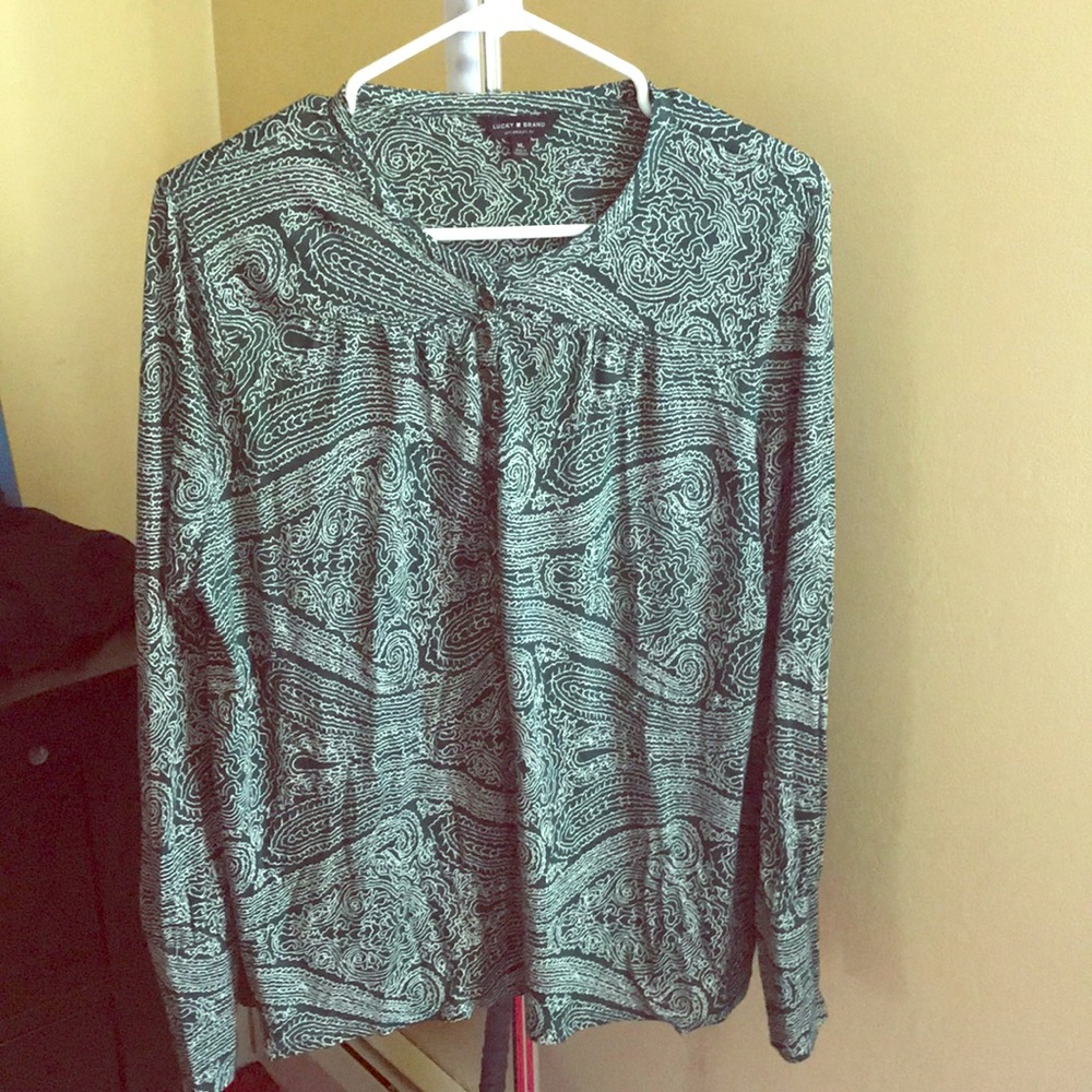 NWOT Lucky Brand long sleeved blouse